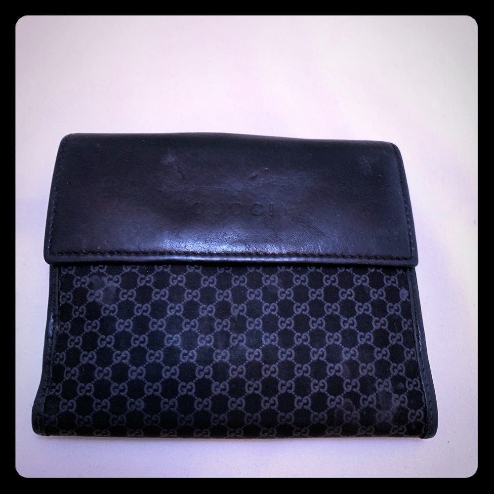 Gucci Wallet!
